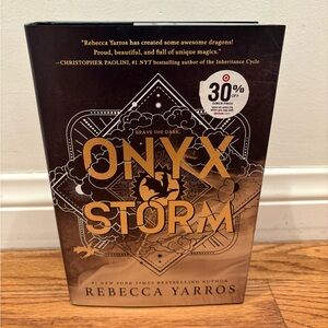 ONYX STORM Target Exclusive Collector’s Edition Rebecca Yarros Hardcover NEW